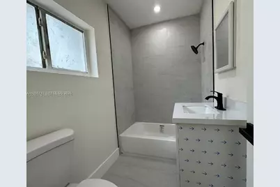 1514 SW 6th St #4, Miami, FL 33135 - Photo 3