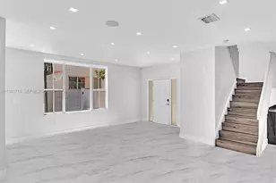 3085 N 36th Ave, Hollywood, FL 33021 - Photo 13