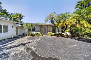 10142 SW 79th Ave, Miami, FL 33156 - Photo 17