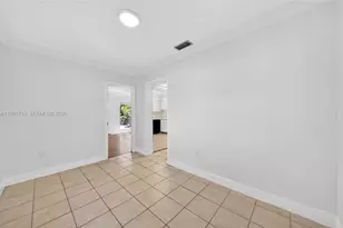10142 SW 79th Ave, Miami, FL 33156 - Photo 25
