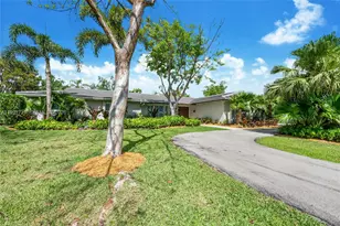 10330 SW 71st Ave, Pinecrest, FL 33156 - Photo 23