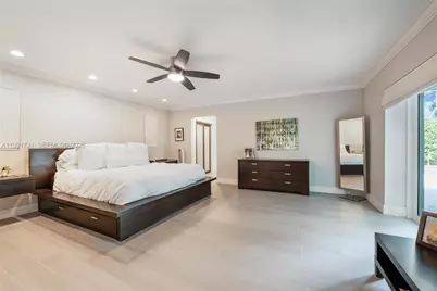 10330 SW 71st Ave, Pinecrest, FL 33156 - Photo 7