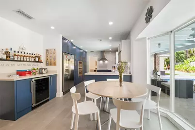 10330 SW 71st Ave, Pinecrest, FL 33156 - Photo 13