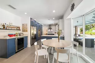 10330 SW 71st Ave, Pinecrest, FL 33156 - Photo 13