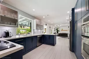 10330 SW 71st Ave, Pinecrest, FL 33156 - Photo 11