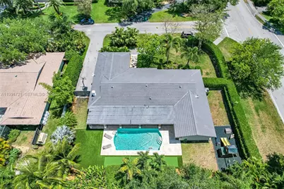 10330 SW 71st Ave, Pinecrest, FL 33156 - Photo 25