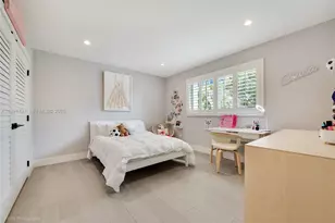 10330 SW 71st Ave, Pinecrest, FL 33156 - Photo 23