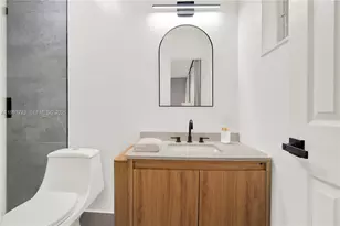 51 NE 56th Ct, Oakland Park, FL 33334 - Photo 15