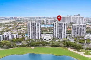 3675 N Country Club Dr, Aventura, FL 33180 - Photo 5