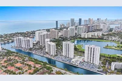 3675 N Country Club Dr #1501, Aventura, FL 33180 - Photo 63