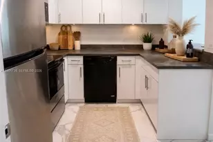 9172 Collins Ave, Surfside, FL 33154 - Photo 3