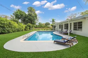 8285 SW 104th St, Miami, FL 33156 - Photo 7