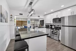 5404 NW 27th Way, Tamarac, FL 33309 - Photo 3