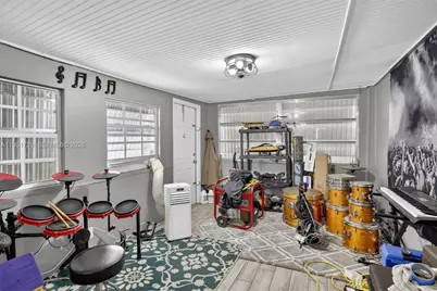 5404 NW 27th Way, Tamarac, FL 33309 - Photo 23