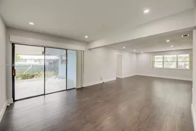 7811 NW 10th St #7811, Pembroke Pines, FL 33024 - Photo 15