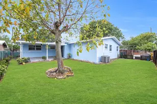 7811 NW 10th St, Pembroke Pines, FL 33024 - Photo 31