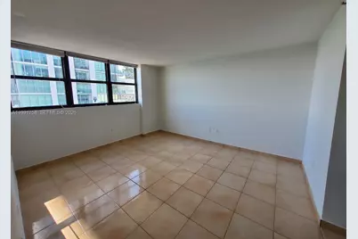 555 NE 30th St #502, Miami, FL 33137 - Photo 9