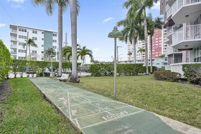 3181 S Ocean Dr #305, Hallandale Beach, FL 33009 - Photo 29