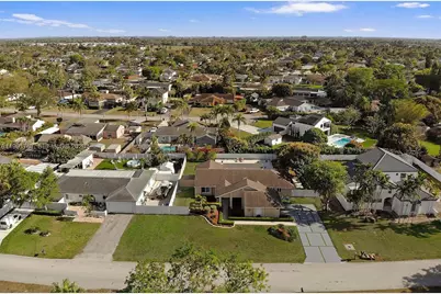 15382 SW 153rd St, Miami, FL 33187 - Photo 7