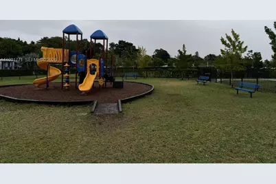 12436 NW 23rd Ct, Miami, FL 33167 - Photo 39