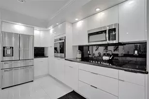 4100 Bayview Dr, Fort Lauderdale, FL 33308 - Photo 31