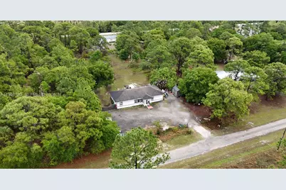 825 N Willow St, Clewiston, FL 33440 - Photo 3