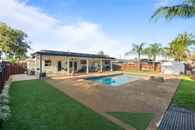 630 NE 23rd Ct, Pompano Beach, FL 33064 - Photo 37