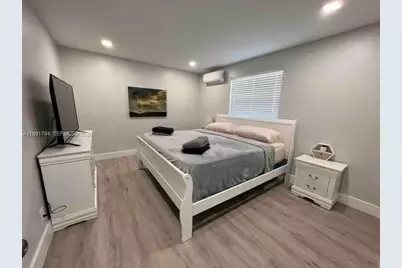 1925 Dewey St, Hollywood, FL 33020 - Photo 23