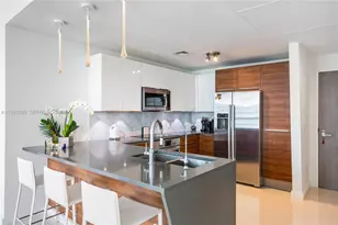 601 NE 27th St, Miami, FL 33137 - Photo 11