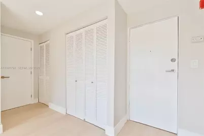 694 NE 76th St #6, Miami, FL 33138 - Photo 11