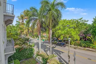 694 NE 76th St, Miami, FL 33138 - Photo 25