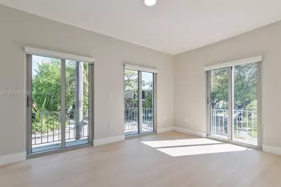 694 NE 76th St #6, Miami, FL 33138 - Photo 15