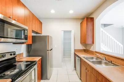 2281 NE 42nd Cir, Homestead, FL 33033 - Photo 5