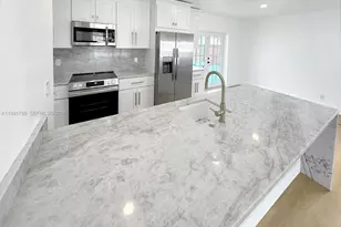 2101 N 56th Ave, Hollywood, FL 33021 - Photo 15