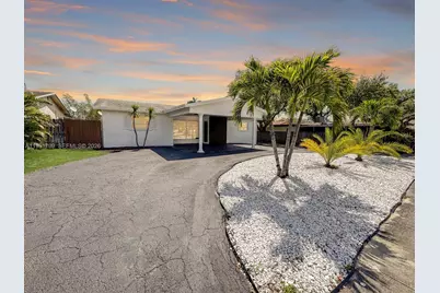 2101 N 56th Ave, Hollywood, FL 33021 - Photo 3