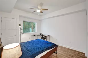 6001 SW 70th St, South Miami, FL 33143 - Photo 15
