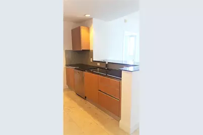 1060 Brickell Ave #2403, Miami, FL 33131 - Photo 13