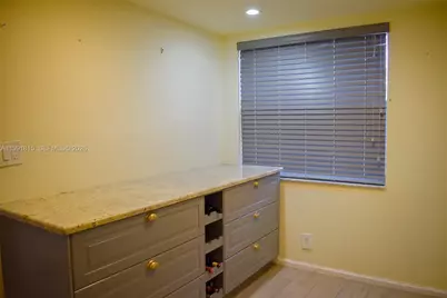 260 NW 76th Ave #406, Margate, FL 33063 - Photo 5