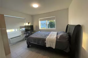 625 77th St, Miami Beach, FL 33141 - Photo 9