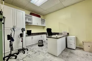 32 E 5th St, Hialeah, FL 33010 - Photo 5