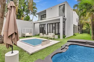 3010 Alton Rd, Miami Beach, FL 33140 - Photo 19