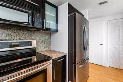 7728 Collins Ave #16, Miami Beach, FL 33141 - Photo 9