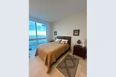 218 SE 14th St #TS303, Miami, FL 33131 - Photo 9