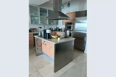 218 SE 14th St #TS303, Miami, FL 33131 - Photo 13