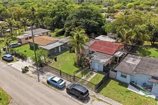 60 NW 128th St, North Miami, FL 33168 - Photo 3