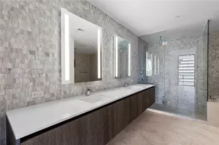 88 SW 7th St, Miami, FL 33130 - Photo 1