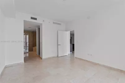 88 SW 7th St #904, Miami, FL 33130 - Photo 25