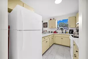 2934 NW 94th St, Miami, FL 33147 - Photo 31