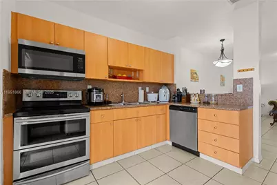 317 E 3rd St #201, Hialeah, FL 33010 - Photo 9