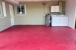 631 W 50th St, Hialeah, FL 33012 - Photo 29